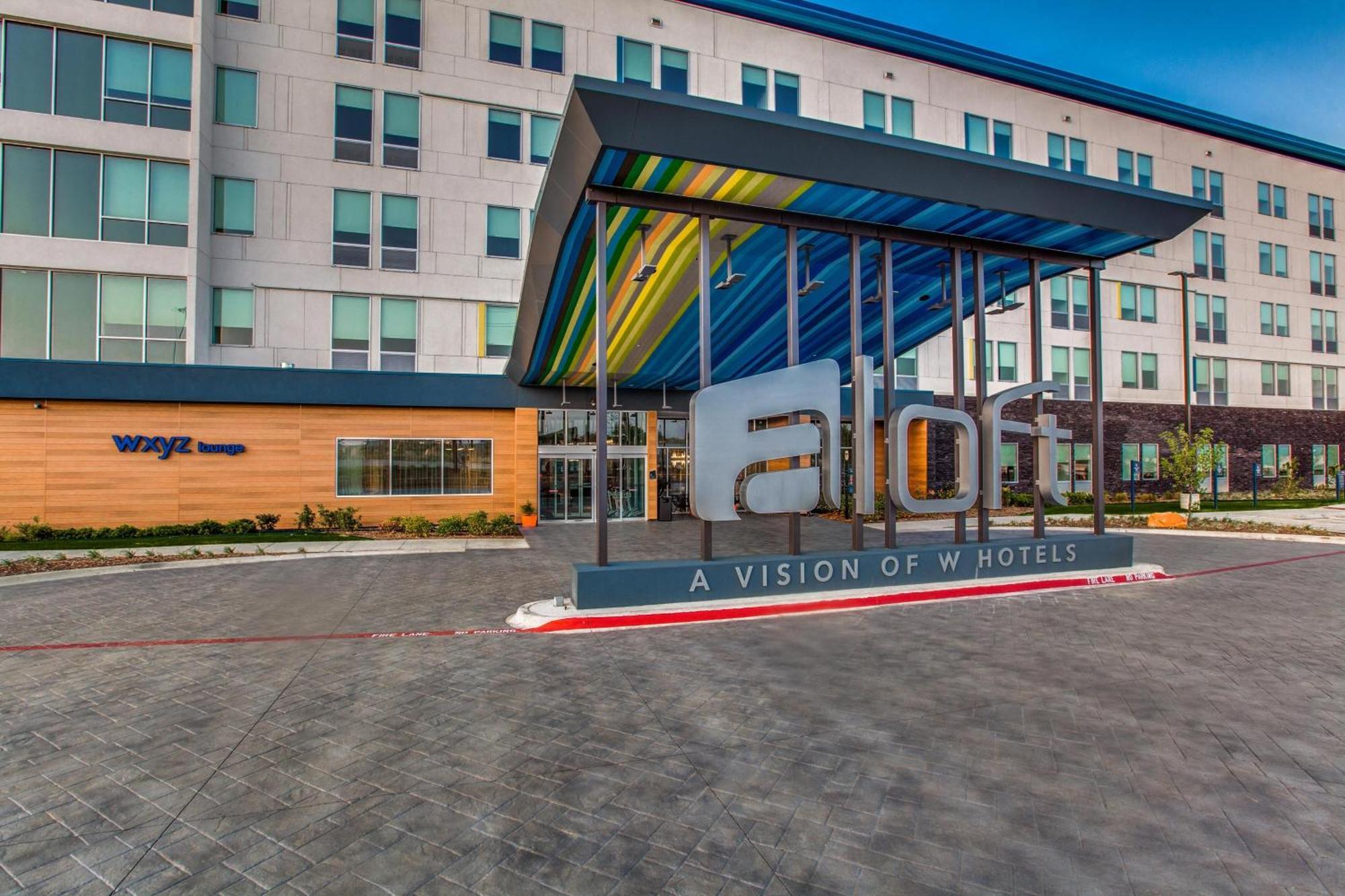 Aloft Dallas Arlington Entertainment District Екстер'єр фото